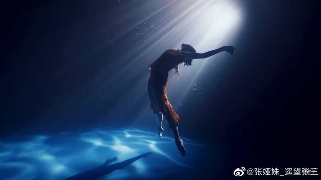 从业余玩家到全国爆红：水下中国风舞蹈背后 (http://wudao.hnyixiao.cn/) 舞蹈界 第22张