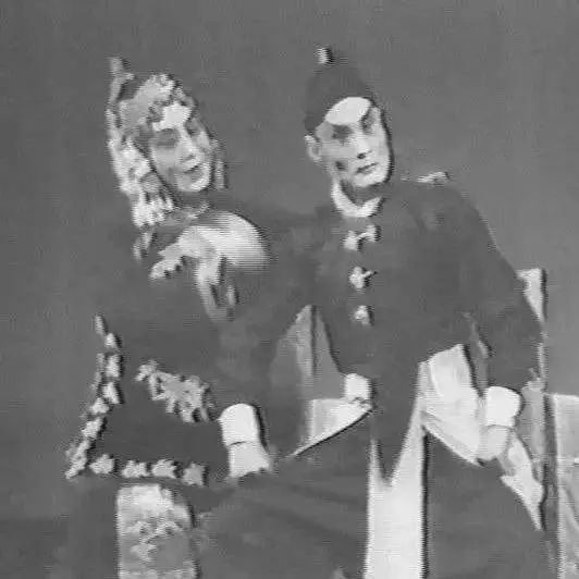 宋上华《杀狗劝妻》受惠于封至模先生 (http://www.hnyixiao.com/) 艺考资讯 第2张